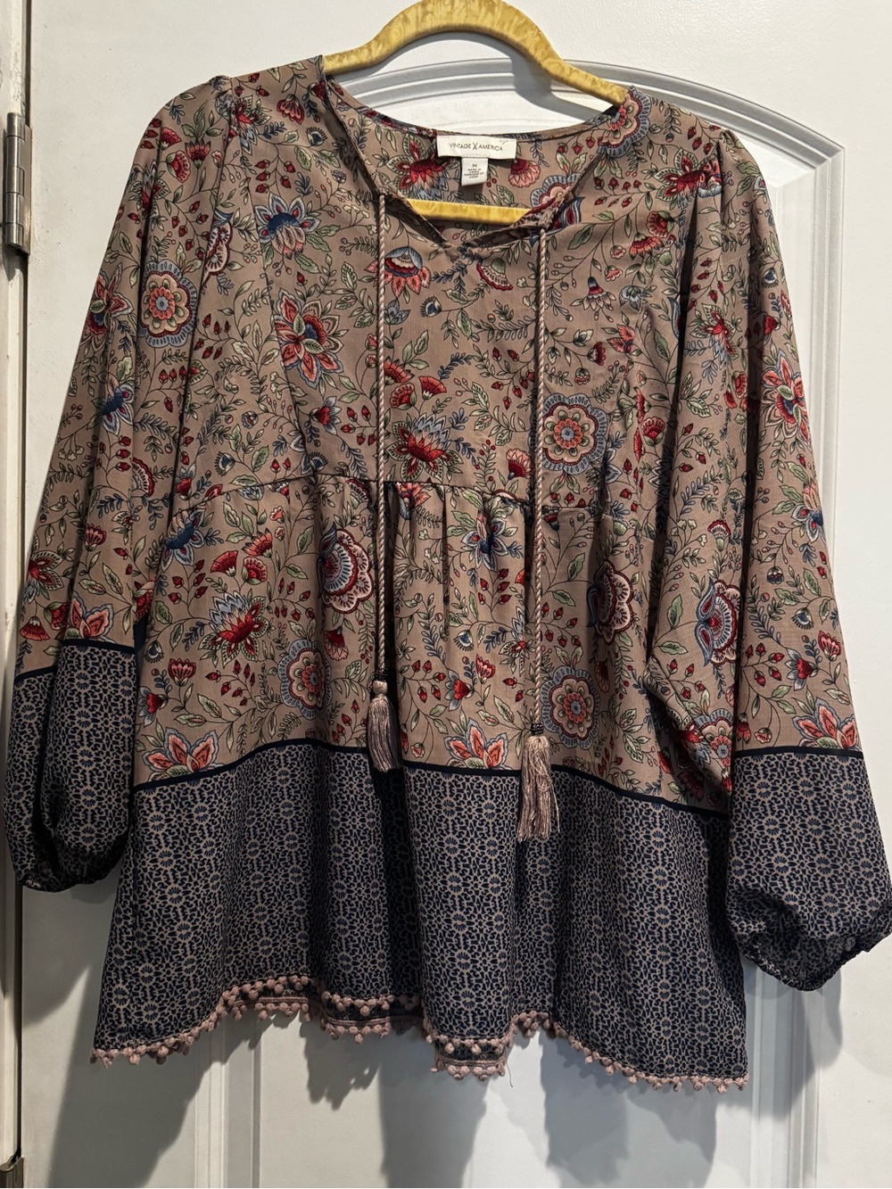 Vintage America Boho Floral Peasant Blouse Tassel Pom Pom Size M